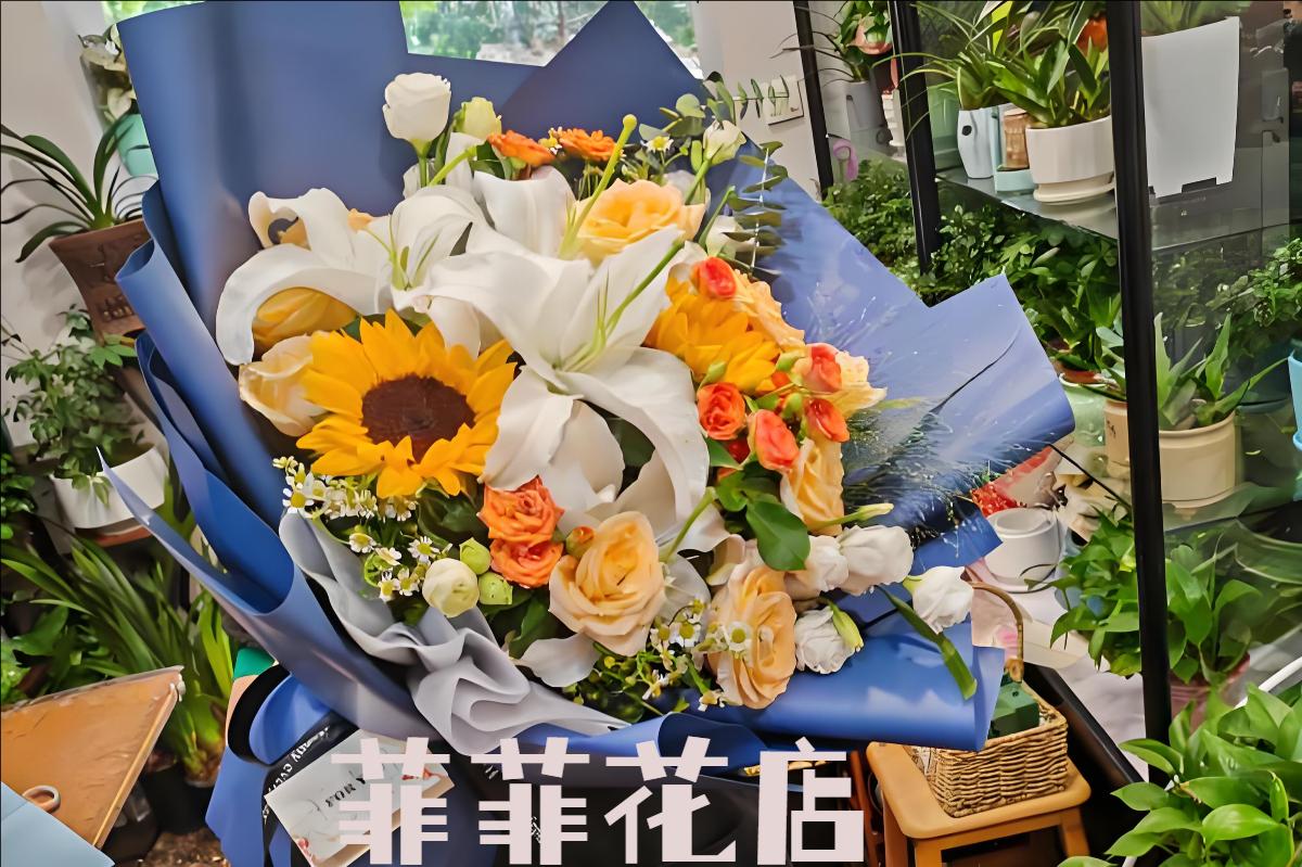 订花可以送货上门服务,预定鲜花蛋糕价格实惠